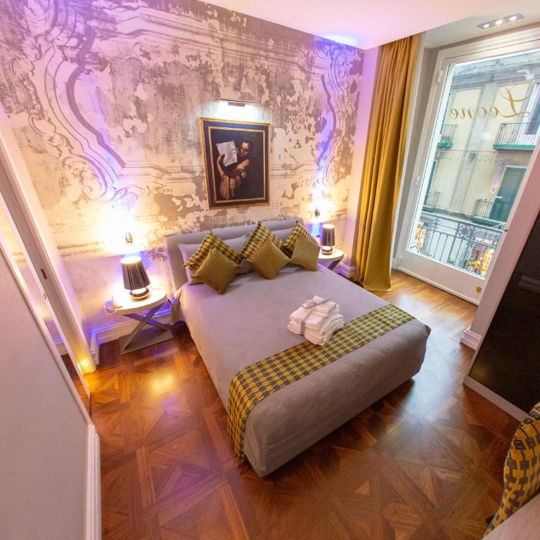 Leone Camere D'autore - CHIAIA - Deluxe Double Room - 1