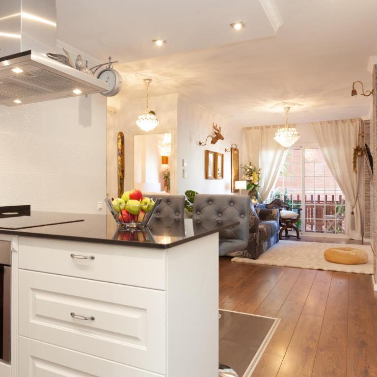 Rambla Poblenou&Mar Bella Beach - Three-Bedroom Apartment - 7