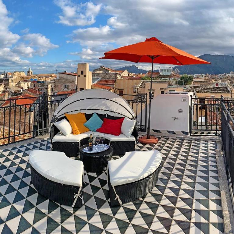 Casa Santa Sofia - Three-Bedroom Apartment - 4
