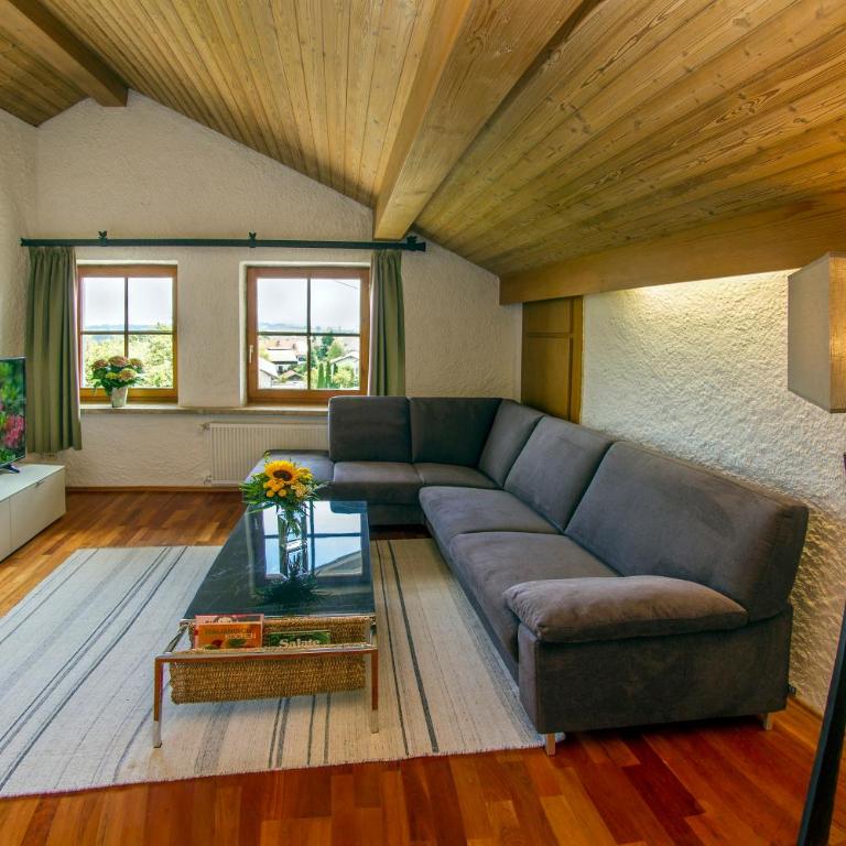 Appartement-Hotel-Allgayer - Apartment mit 3 Schlafzimmern - 3