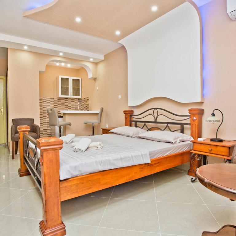 Apartments Bella Vista - Studio Apartment with Sea View - 2