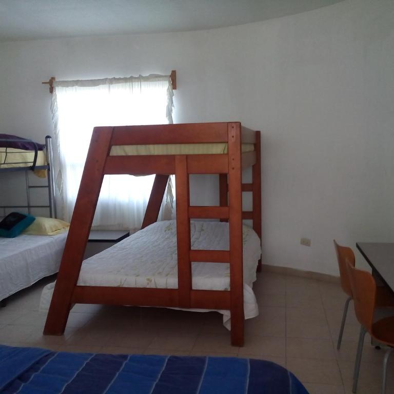 Casa a 7 min aeropuerto de monterrey - Habitación Familiar - 3