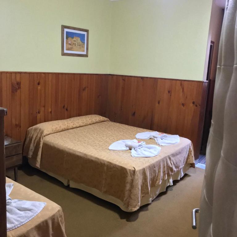 Hotel San Roque - Habitación Cuádruple Clásica - 4