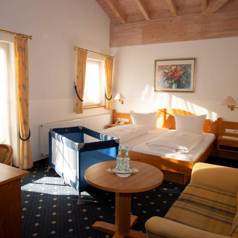 Kur- und Ferienhotel Haser - Comfort Doppelzimmer mit Balkon - 3