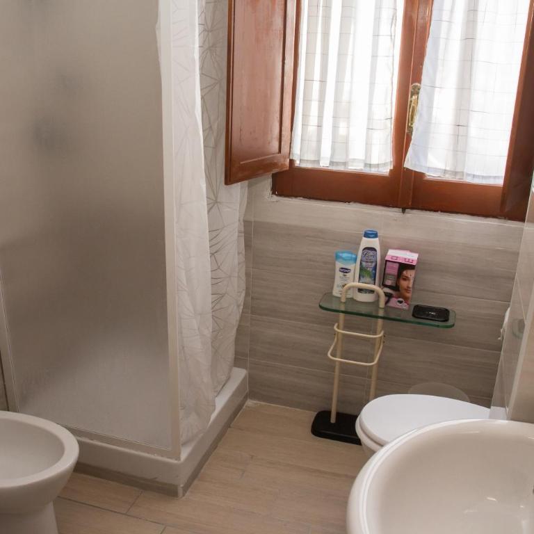 Easy House - Camera Deluxe Matrimoniale/Doppia con Letti Singoli - 11