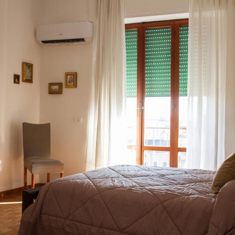 Easy House - Camera Deluxe con 2 Letti Matrimoniali - 9