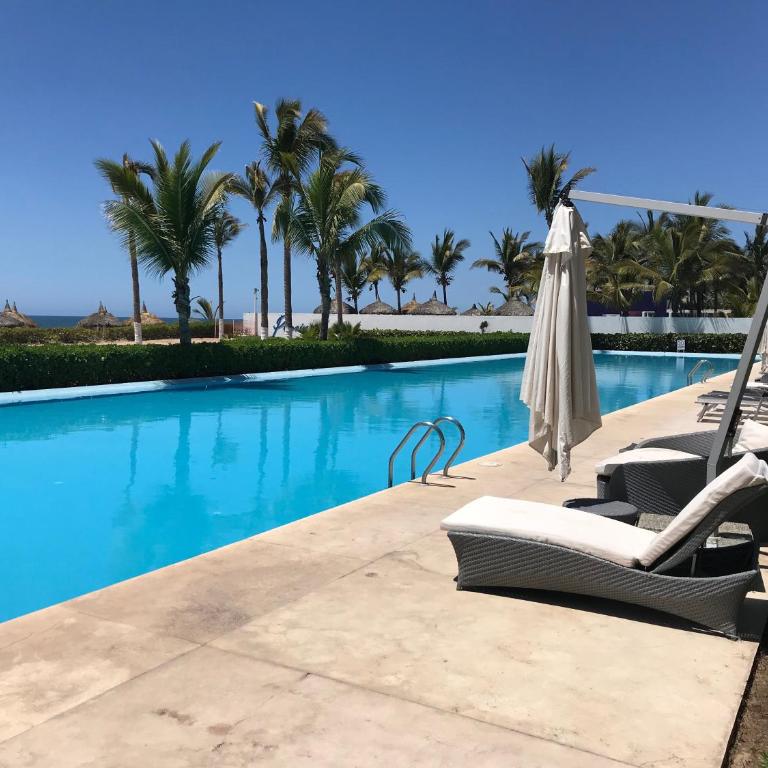 Torre Península - Three-Bedroom Apartment - 20