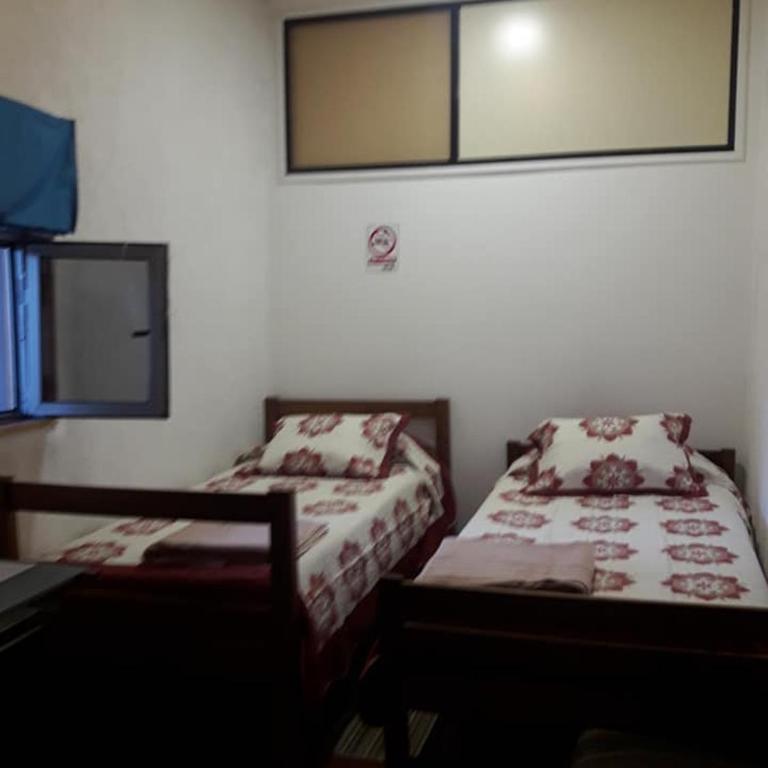 Hostal Cotroneo - Twin Room - 5