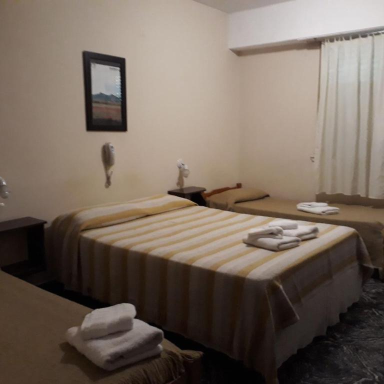 Hotel Avellino - Habitación Cuádruple Clásica - 3