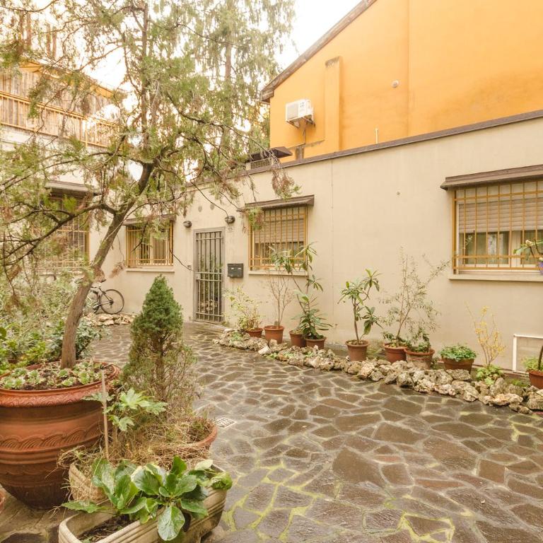 Corte S.Felice - One-Bedroom Apartment - 4
