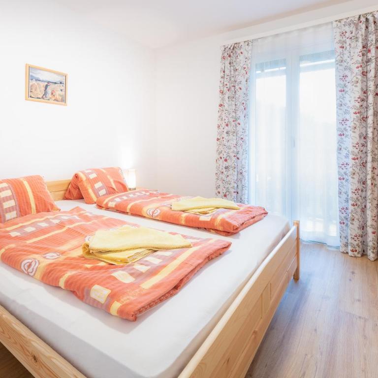 Erlebnisbauernhof Tschom - Apartment mit 3 Schlafzimmern - 1