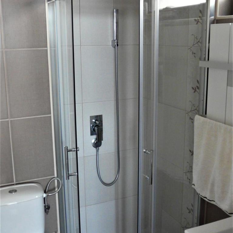 Apartman D52 Dvori - One-Bedroom Apartment - 11