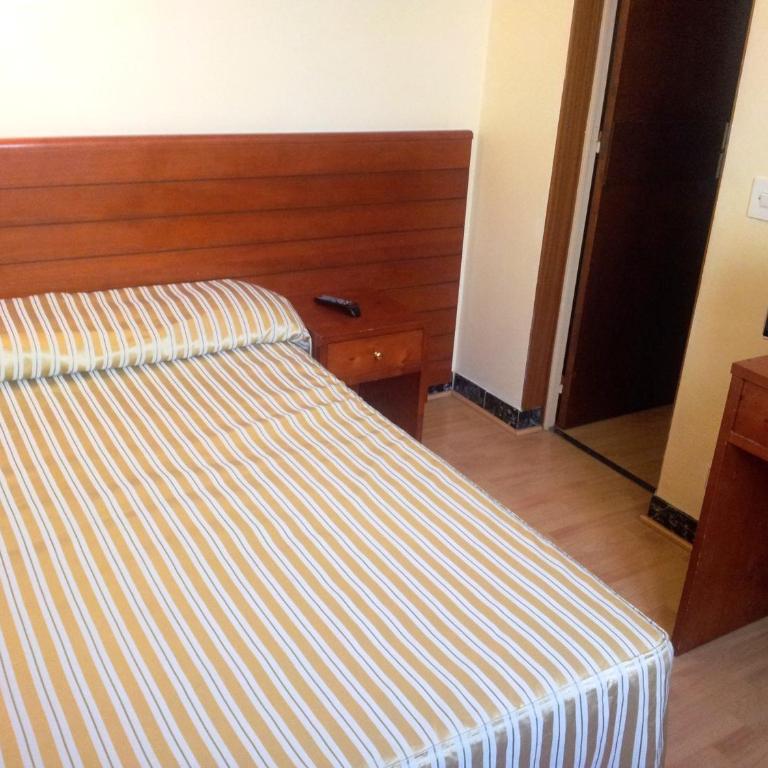 Hotel Toledano Ramblas - Double Room with Extra Bed - 2