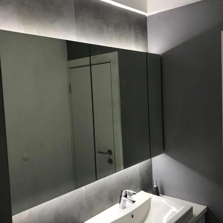 Casa Bianca - One-Bedroom Apartment - 15