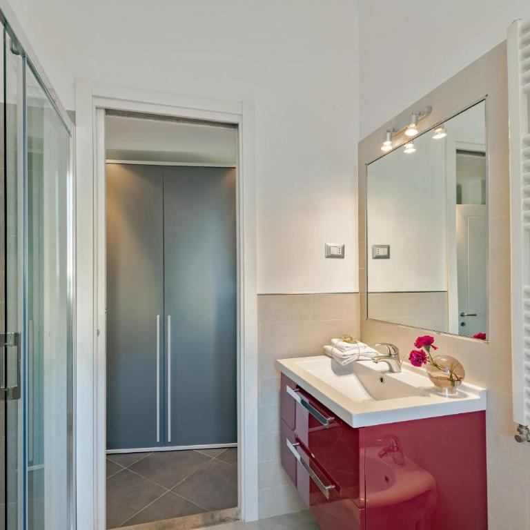 Apartments Florence - Duomo - Appartamento con 3 Camere da Letto e Terrazza - Via Sant 'Antonino 27 - 16