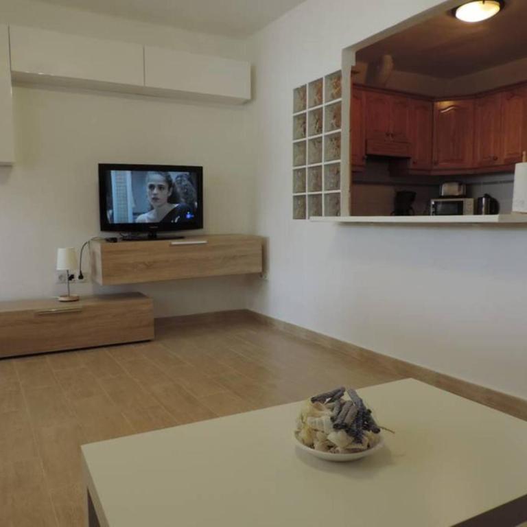 Blue Turtle Apartment, Next to the Beach - Apartamento - 47