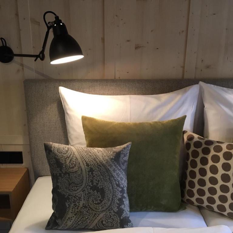 Pension Alpenfluh - Kleines Doppelzimmer - 5