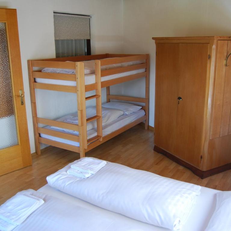 Gästehaus Pernull - Ferienhaus mit 3 Schlafzimmern - 4