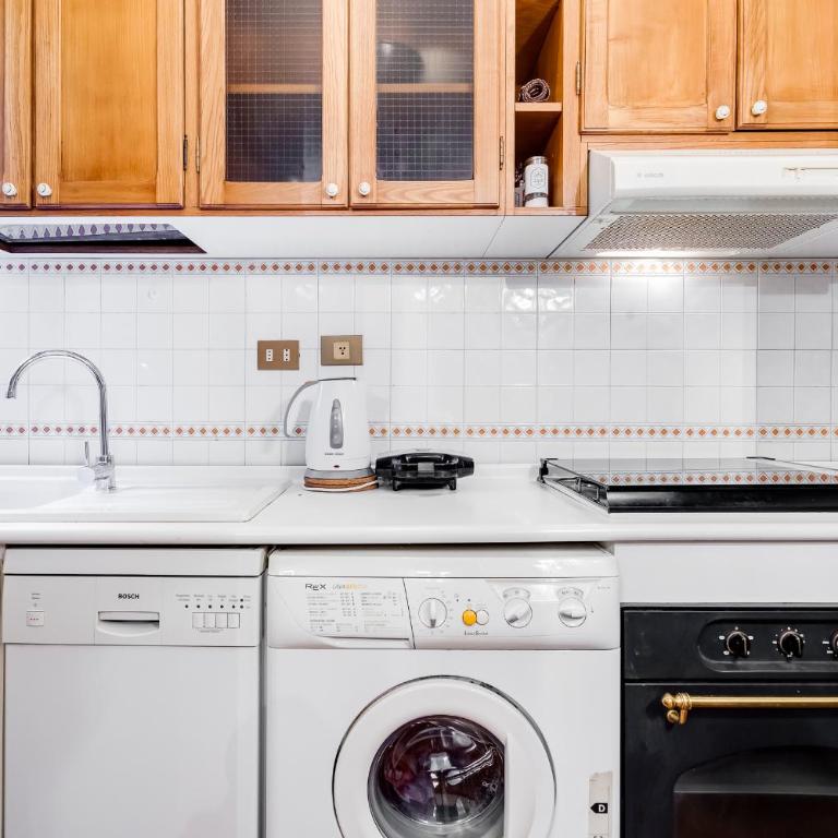 Elegant Apartment Rome - Appartamento - 14