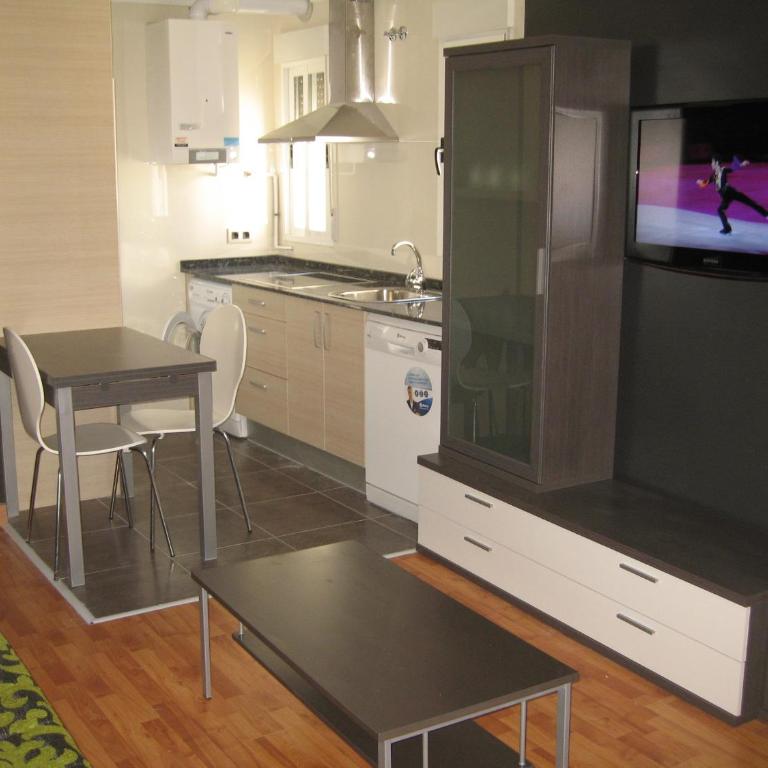 Cálfred Iglesia Santa Teresita - Apartamento de 3 dormitorios - 1