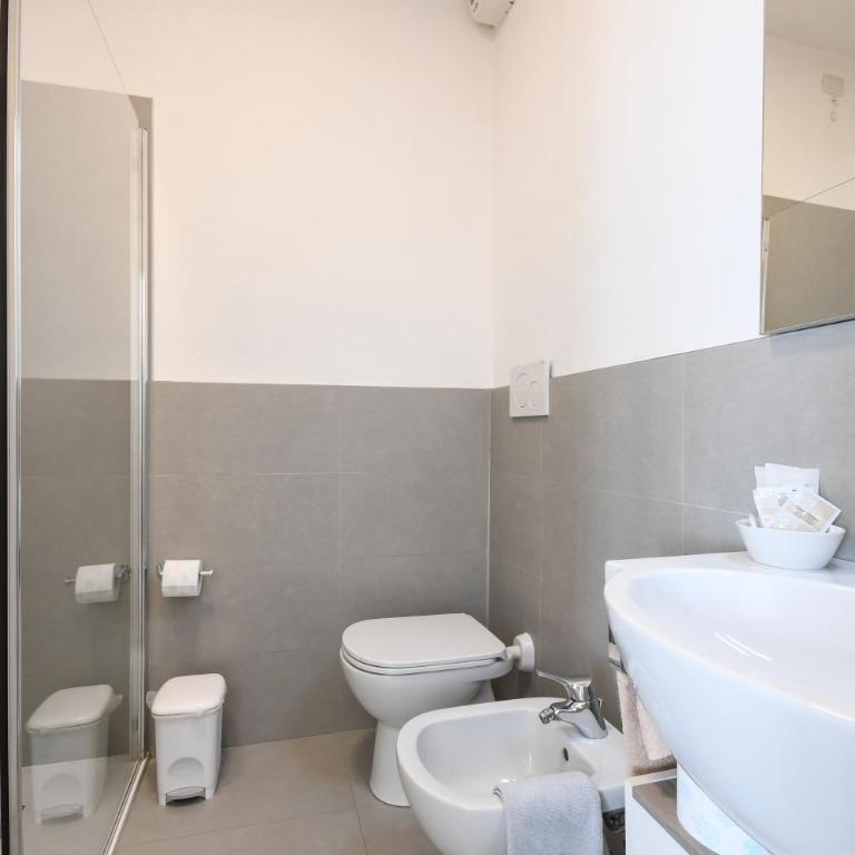 Residence Franca B&B - Camera Quadrupla - 3