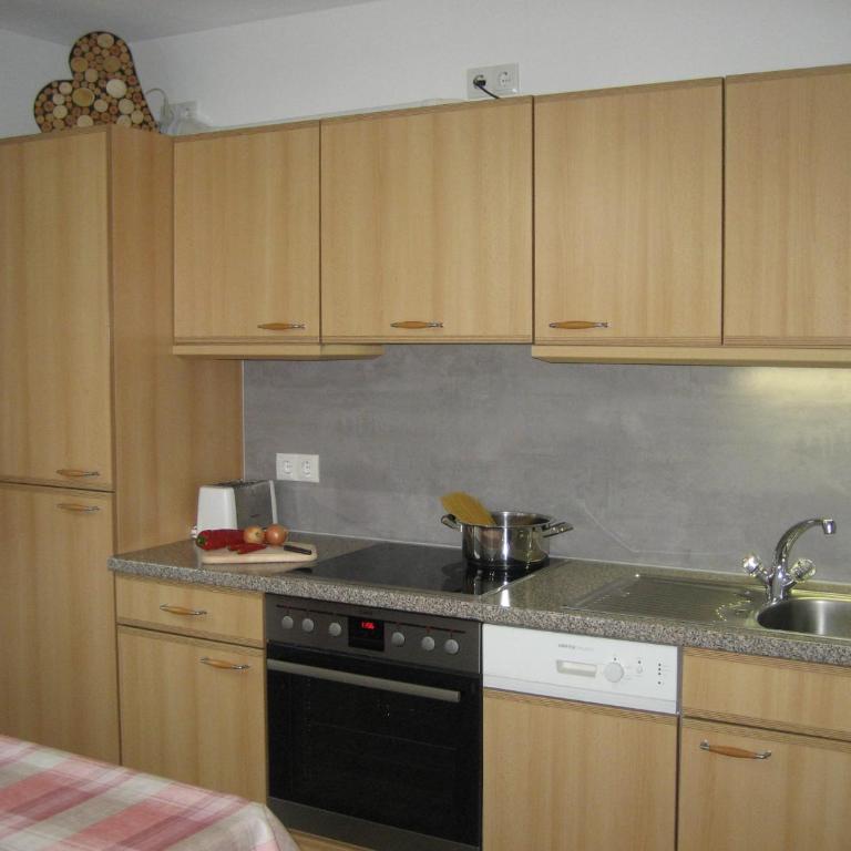 Bahlerhof - Luxner Annelies - Two-Bedroom Apartment - 25