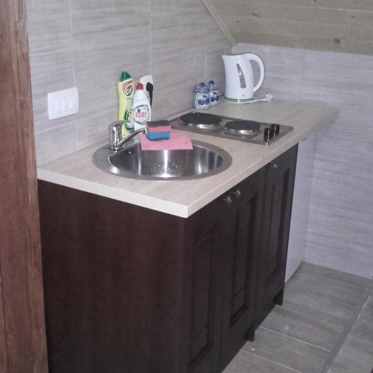 Olja Guest House - Double Room with Shared Bathroom - 6