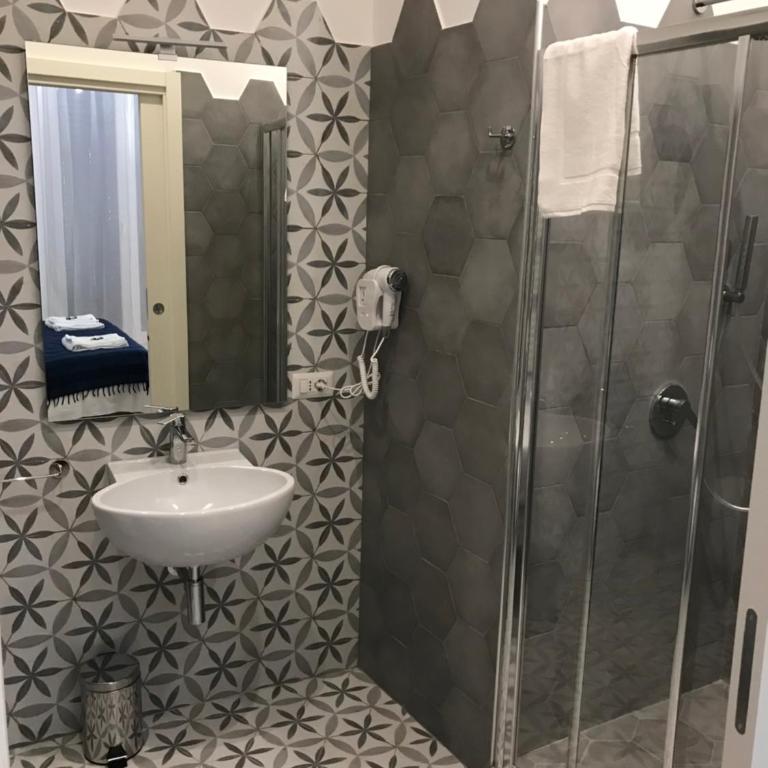 Ai Tre Mercati - Junior Suite with Balcony - 11