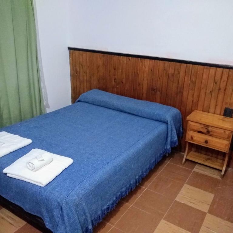 Megaró - Habitación Doble con baño privado - 1 o 2 camas - 3