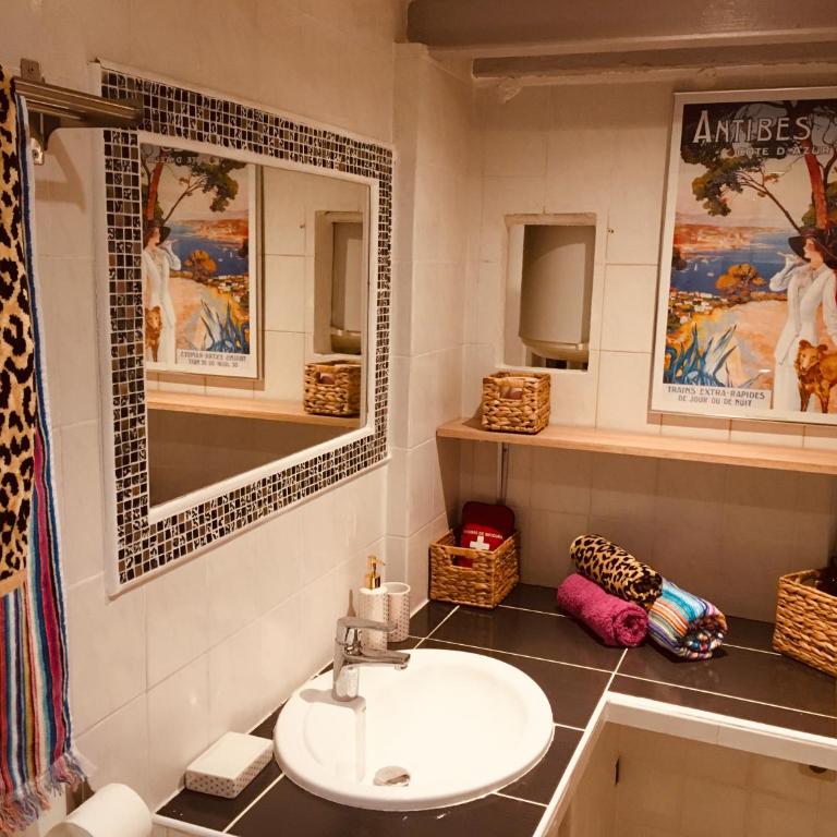 Artistic Antibes Apartment - Appartement 1 Chambre - 44