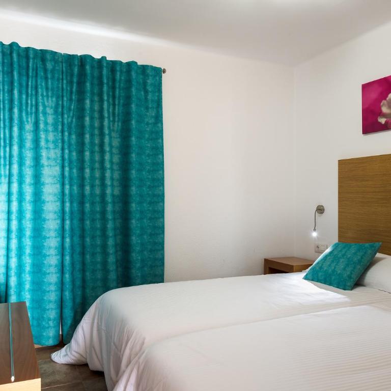 Apartamentos Villa Canaima - One-Bedroom Apartment with Pool View - 12