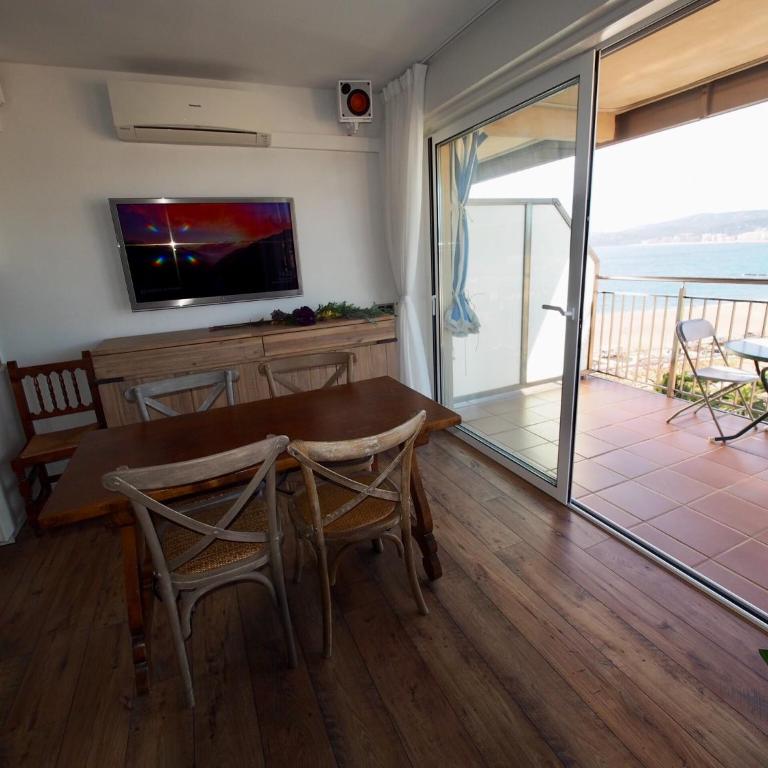 Seafront Apartment in Palamós - Appartamento Deluxe - 23