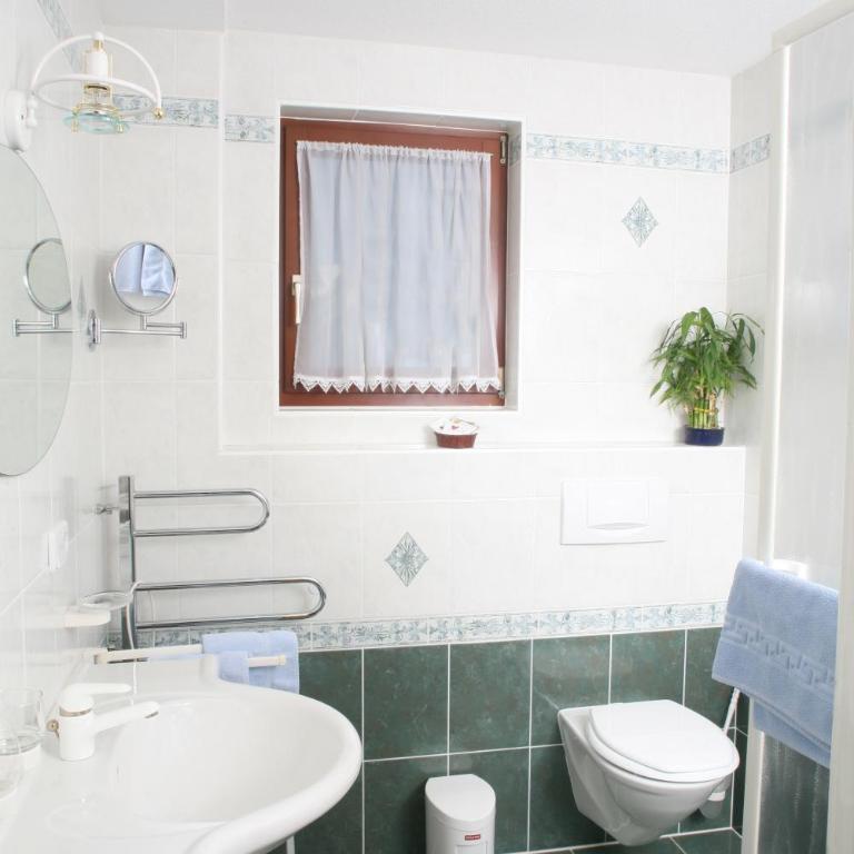Gästehaus Ortner - Doppelzimmer - 6