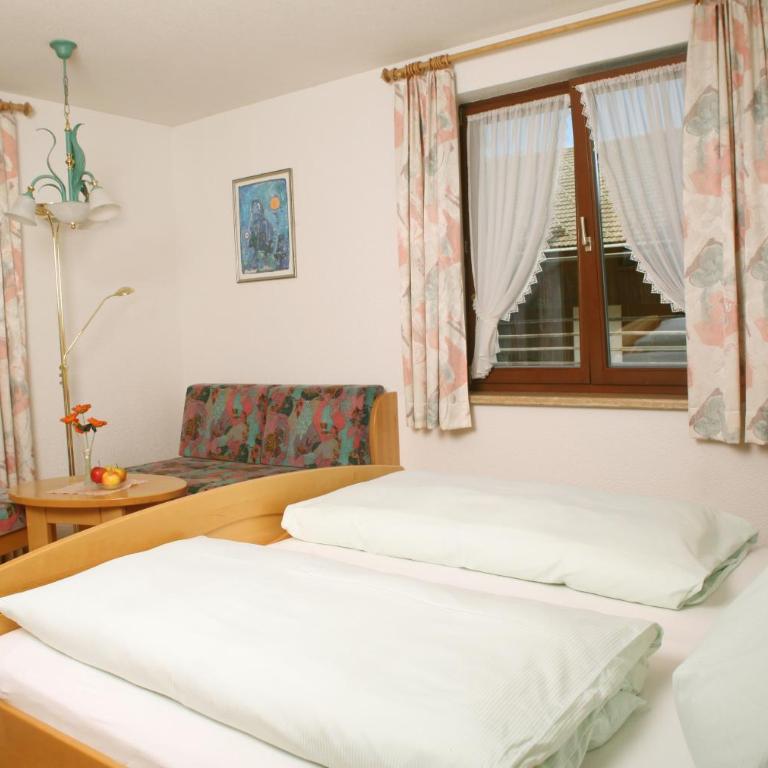 Gästehaus Ortner - Doppelzimmer - 8