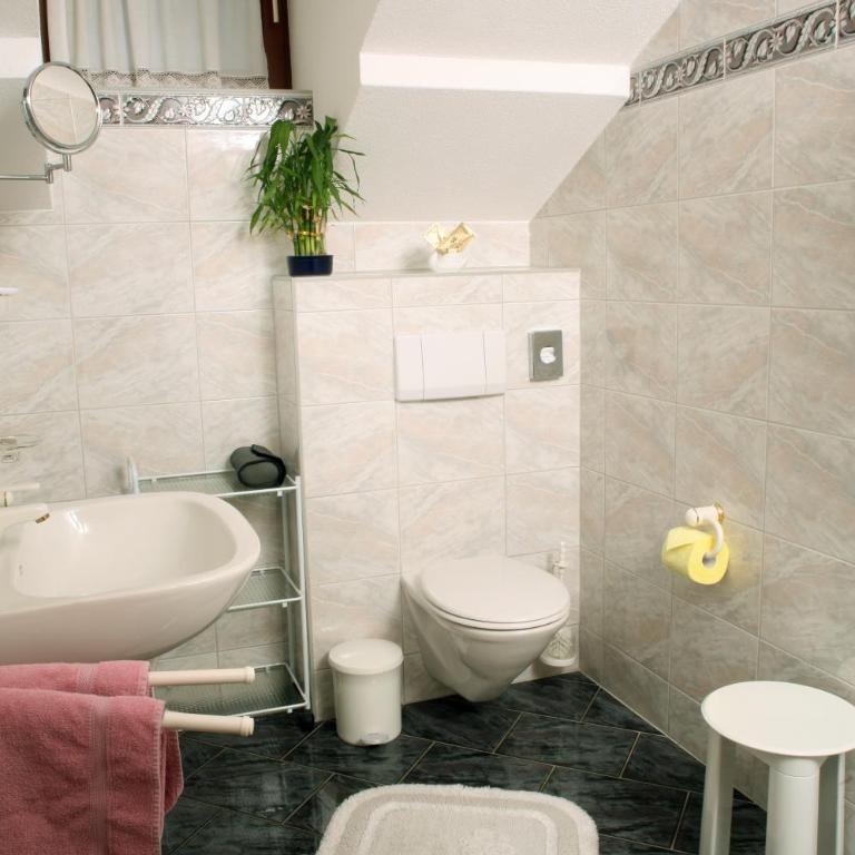 Gästehaus Ortner - Doppelzimmer - 11