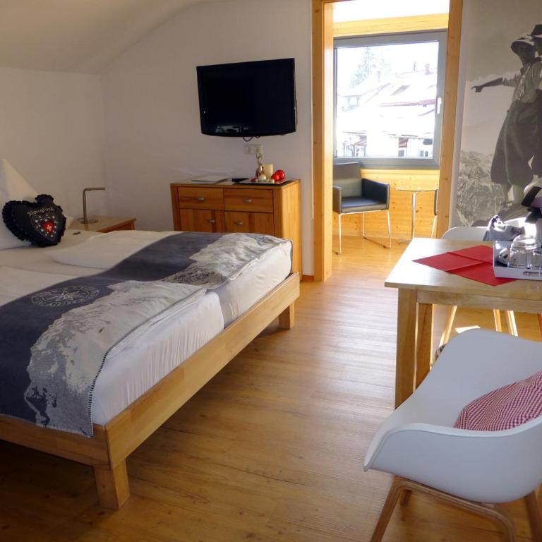 Hotel Engel - Comfort Doppel-/Zweibettzimmer - 1