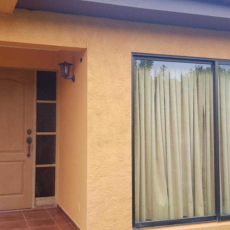 Casa confortable, campo y playa - Three-Bedroom House - 2