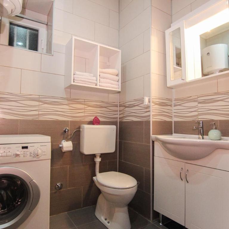 Kolodvorska Apartments - Apartment - Ground Floor - 22