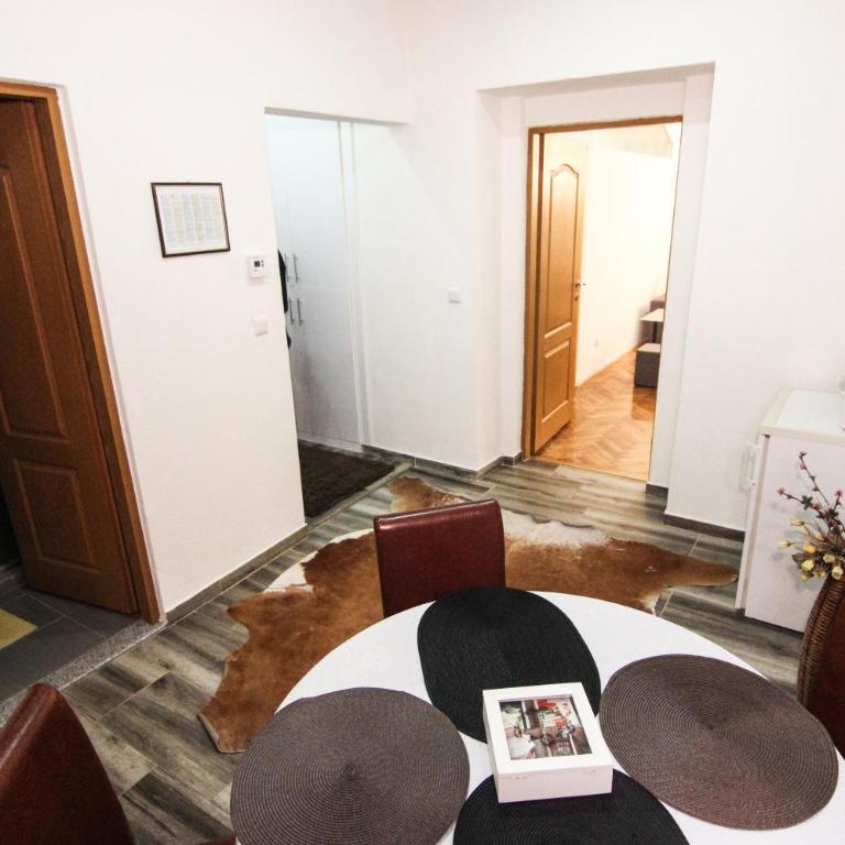 Kolodvorska Apartments - Apartment - Ground Floor - 11