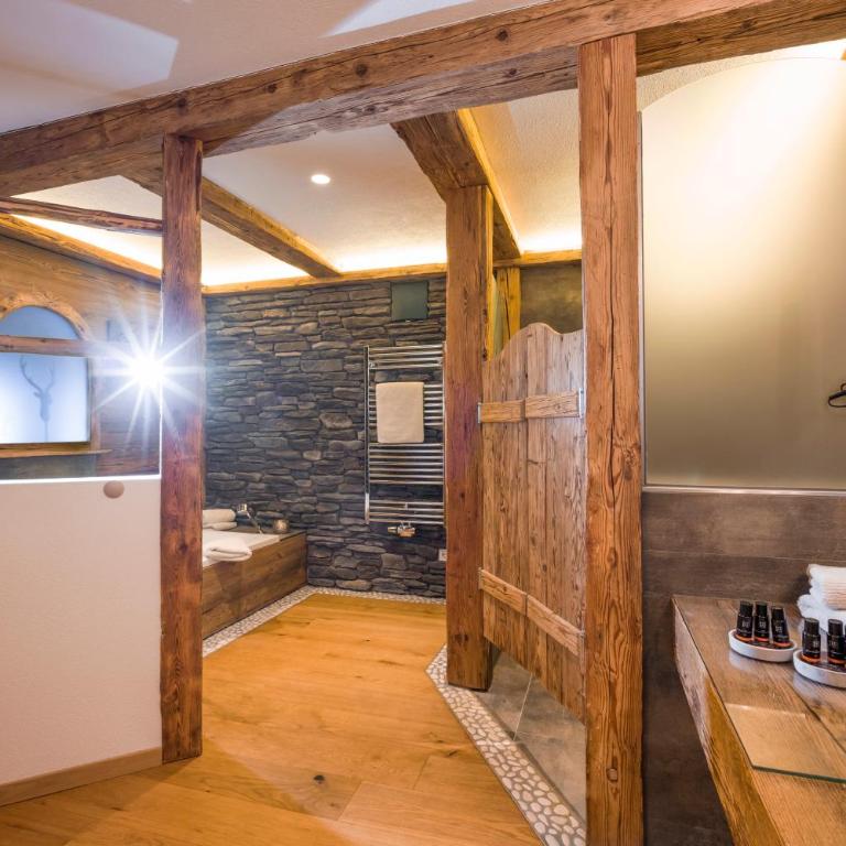 Luxus Ferienwohnung Almhütte - Deluxe Apartment - 36
