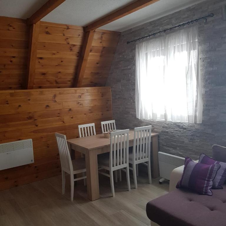 Family home Miković - Chalet - 38