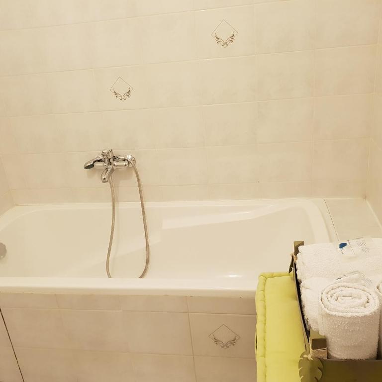 Maison Patricia Menton Appartemets - Apartment - 34