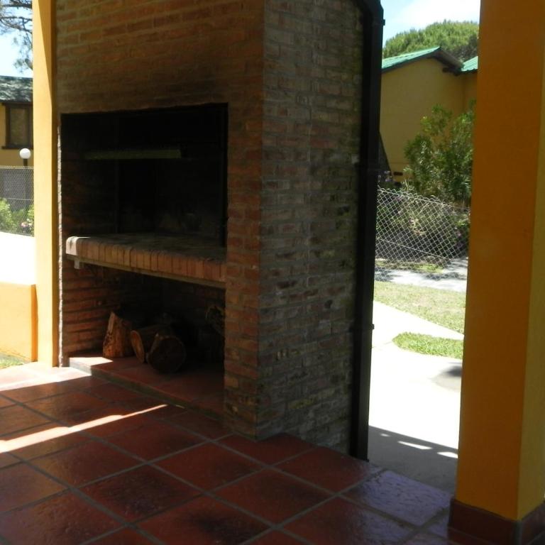 Picun Cuyen - Three-Bedroom Townhouse - 11