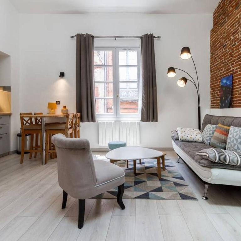 ❤️ Charmant appart ancien rénové place des Carmes - Apartment - 2