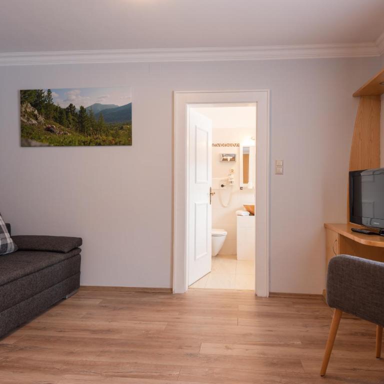 Genusshotel Almrausch - Suite mit 2 Schlafzimmern - 8