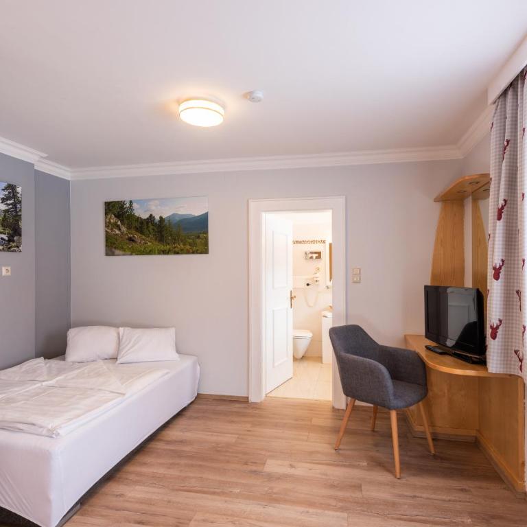 Genusshotel Almrausch - Suite mit 2 Schlafzimmern - 4