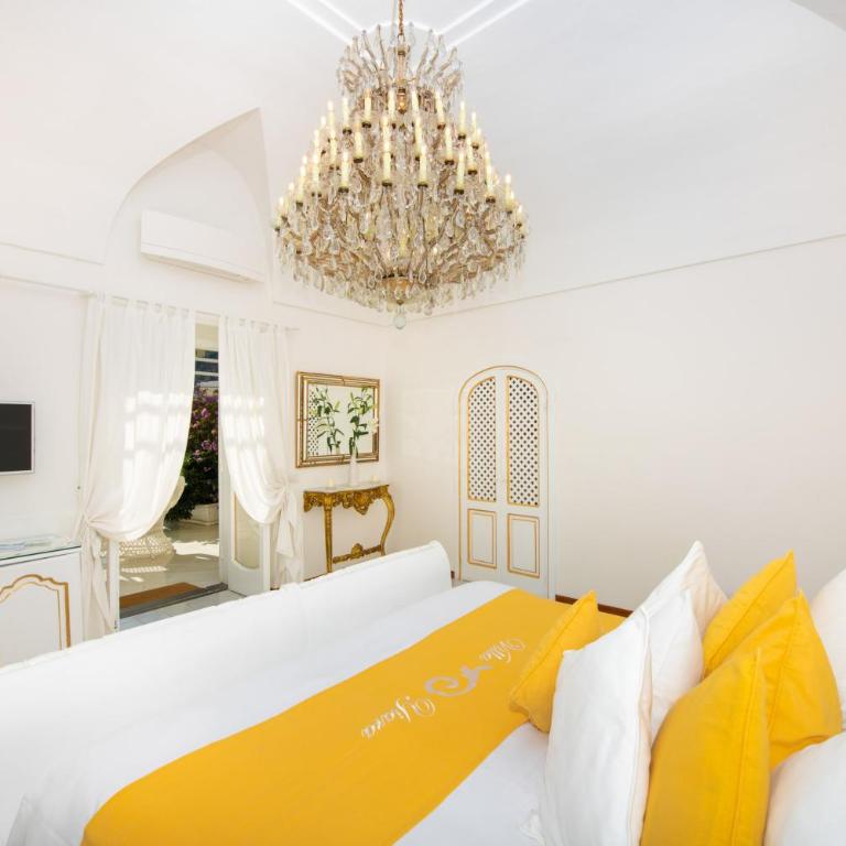 Villa Yiara - Camera Matrimoniale con Vista Mare, Terrazza e Vasca Idromassaggio - 3