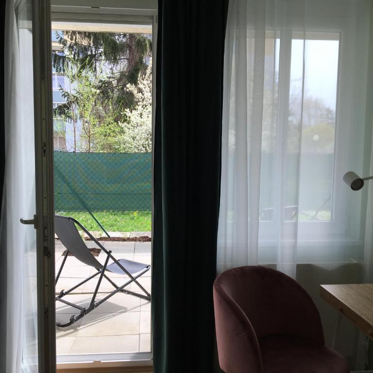 Terrace by BestChoice - FREE Parking - Self Check-in - Apartment - 10