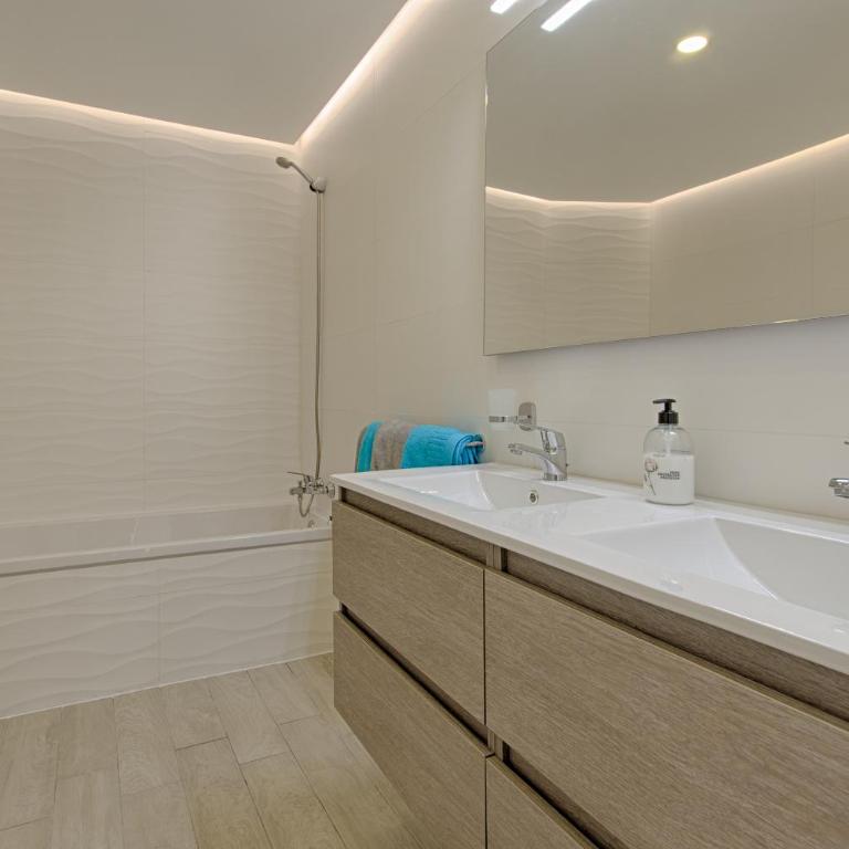 LUX APARTMENT OCEAN GARDEN - PLAYA PARAISO - 2 Bedrooms, 2 Bathrooms, Big Terrace - Apartamento - 6