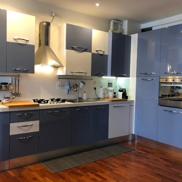 Modern sunny apartment in residental area - Apartment - 4